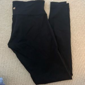 L U L U L E M O N    L E G G I N G S